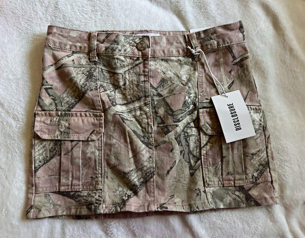 Disclosure Pink Gray Camouflage Cargo Shorts Twill Cotton Button Pockets 29